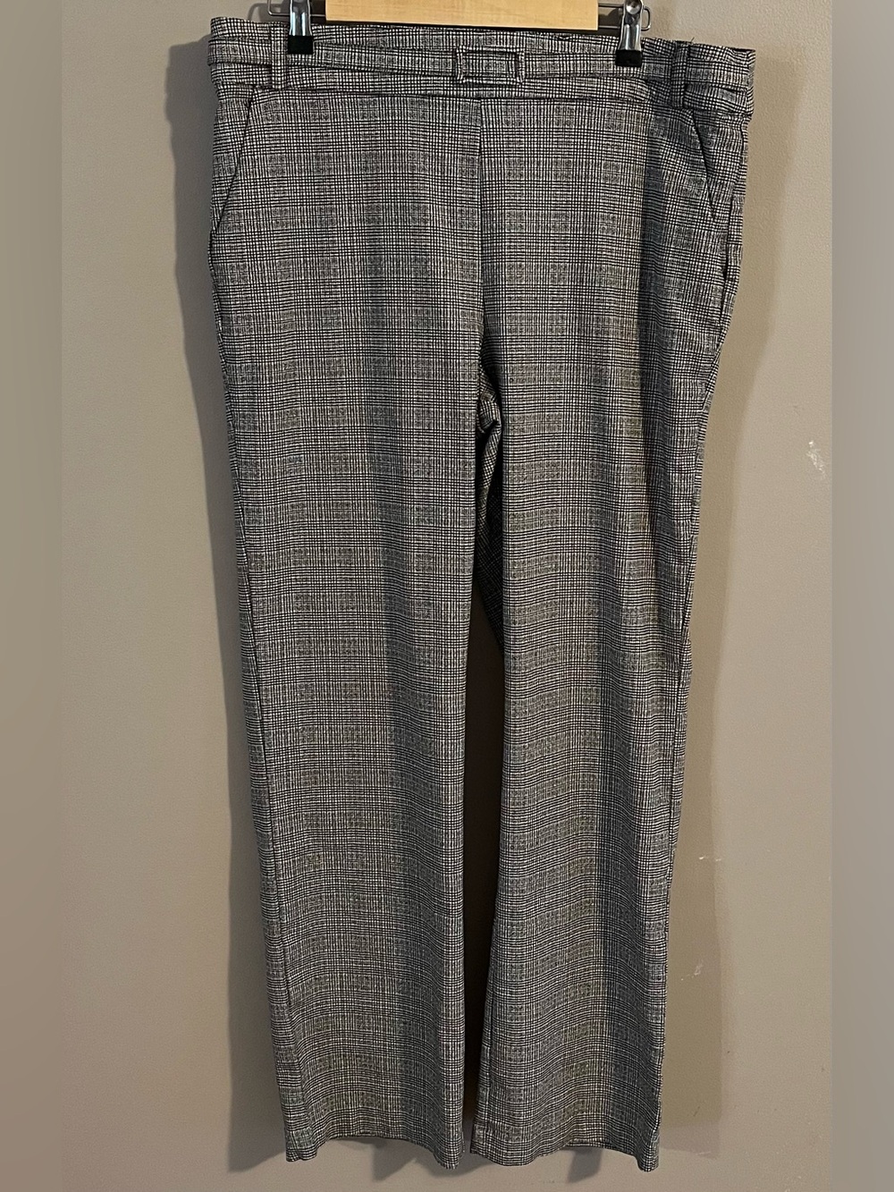 $8❤️Bundled Maurices Pants